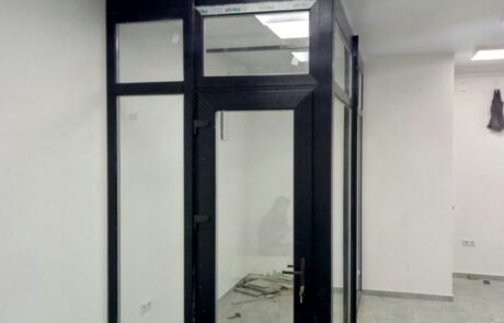 Перегородка Aluplast 4000 чорний 2