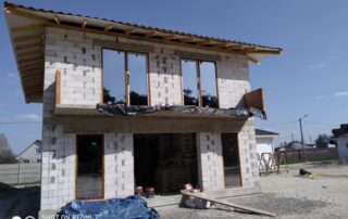 Приватний будинок REHAU 70 золотий дуб 2