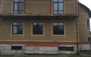 Скління приватного будинку REHAU 70 темний дуб 4