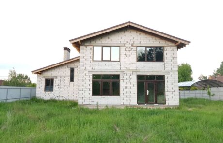 Скління приватного будинку REHAU 70 темний дуб